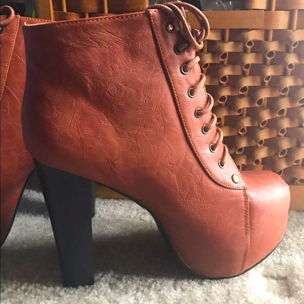 Lace Up Platform Shoes